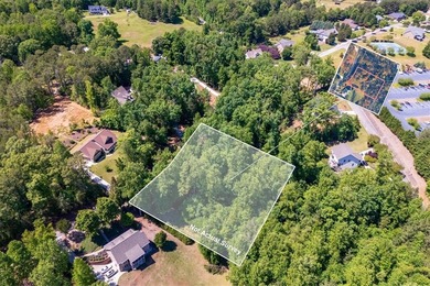 Nice building lot located in a Lake Keowee community. Gentle - photo 4