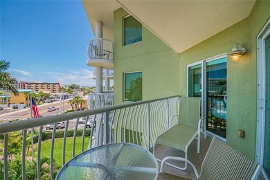 Discover the perfect balance of coastal charm and income - photo 8