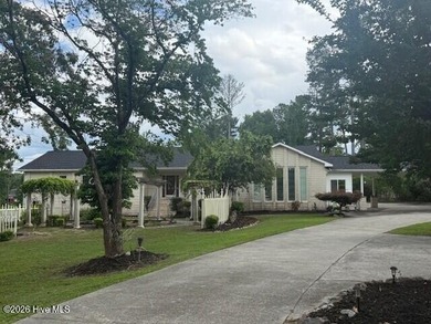 (private lake, pond, coastal) Home For Sale in Grovetown Georgia
