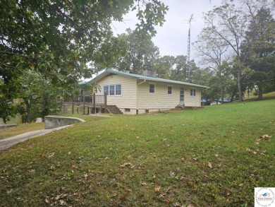 Lake Home For Sale in Warsaw, Missouri