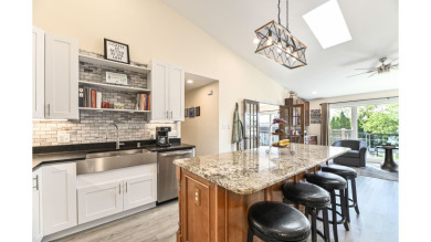 Newer 3 Unit Multi-Famly on Tichigan Lake! - photo 11