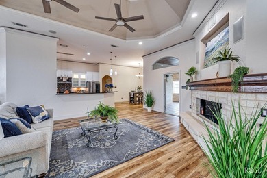 Welcome to an extraordinary Butler Farms residence where - photo 9