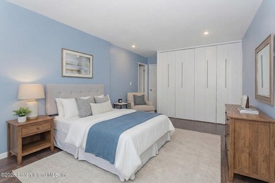 Welcome to this beautifully maintained high-rise one bedroom - photo 10