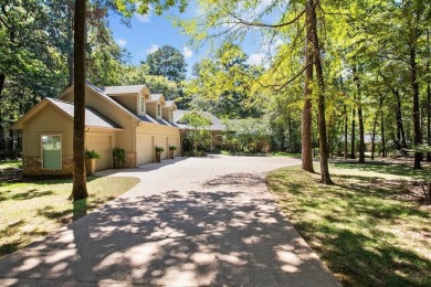 Spring Creek Country Club Lake Home For Sale in Crockett Texas