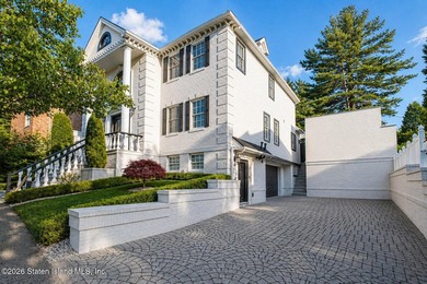 Magnificent 5 bed 4 bath home that doesn't miss a trick. Newly - photo 2