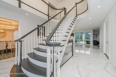Magnificent 5 bed 4 bath home that doesn't miss a trick. Newly - photo 5