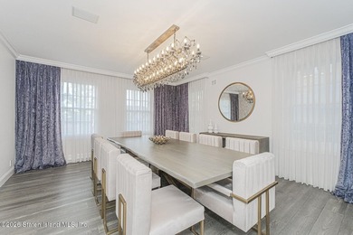 Magnificent 5 bed 4 bath home that doesn't miss a trick. Newly - photo 9