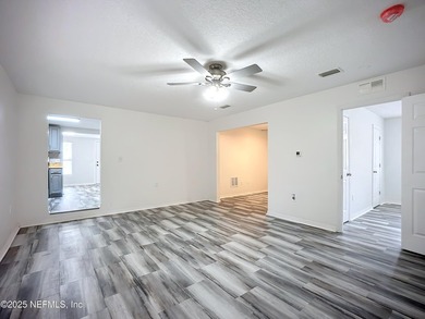 renovated and move-in ready, this 3-bedroom, 2-bath home offers - photo 11