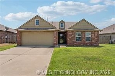 (private lake, pond, creek) Home Sale Pending in Tulsa Oklahoma