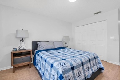 Under contract-accepting backup offers. Welcome home to this - photo 15