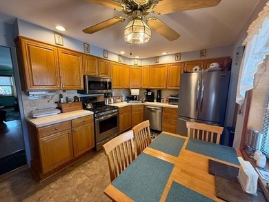 Marine Park! This beautiful 2 Bedroom home is ready for its new - photo 8