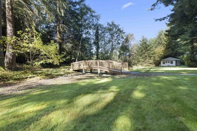 SEE ATTACHED DRONE TOUR of this hidden and peaceful oasis, a - photo 32