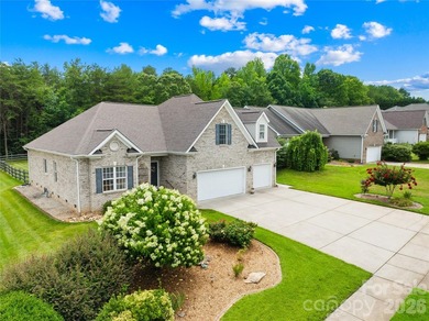 Sought-after, all-brick ranch-style home featuring 4 bedrooms, 3 - photo 1