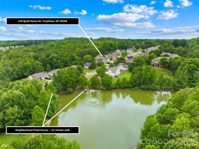 Sought-after, all-brick ranch-style home featuring 4 bedrooms, 3 - photo 6