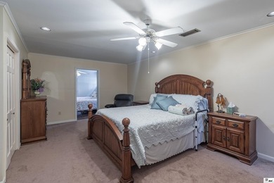 7-bedroom, 3.5-bath waterfront home is on one of the best lots - photo 14