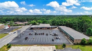 Discover an exceptional opportunity to secure a prominent retail - photo 4