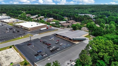 Discover an exceptional opportunity to secure a prominent retail - photo 5