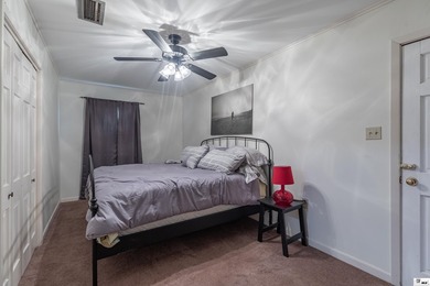 7-bedroom, 3.5-bath waterfront home is on one of the best lots - photo 19