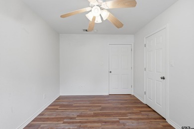 Welcome to 565 W. Eldorado Dr. in beautiful Scroggins, Texas! - photo 25