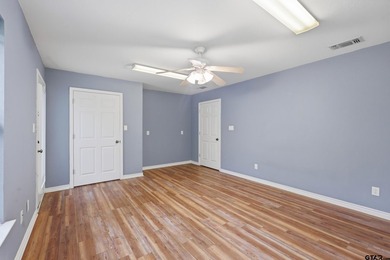 Welcome to 565 W. Eldorado Dr. in beautiful Scroggins, Texas! - photo 26
