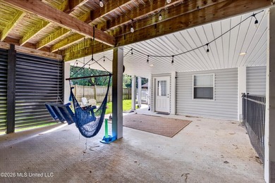 Welcome to this beautiful Biloxi home located in a well-kept - photo 29