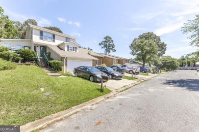 Leisure Lake Home For Sale in Warner Robins Georgia