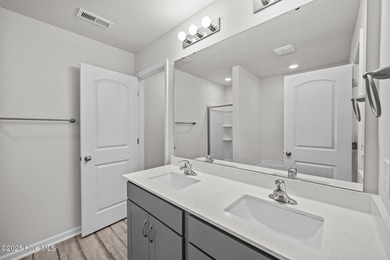 NEW CONSTRUCTION! The Cedar Plan is a 2 car garage home with all - photo 31