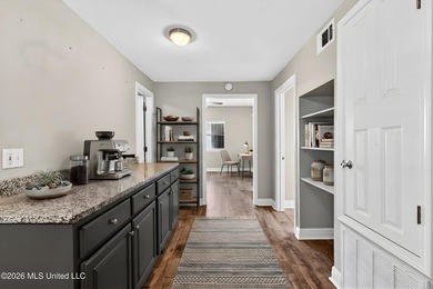Welcome to this beautiful Biloxi home located in a well-kept - photo 33