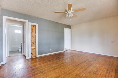 Additional listing photo 2