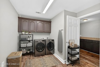 Welcome to this beautiful Biloxi home located in a well-kept - photo 36