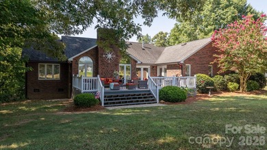 Timeless Southern charm meets golf course living in this - photo 44