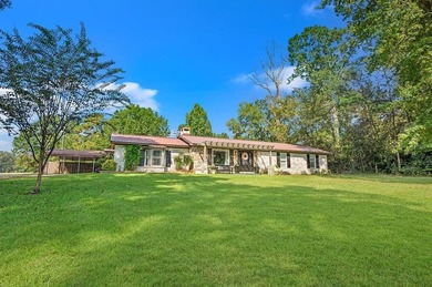 Lake Sam Rayburn  Home Sale Pending in Center Texas