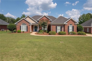 Lake Home Sale Pending in Phenix City, Alabama