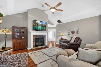 Welcome home to your own private resort in the highly sought - photo 9