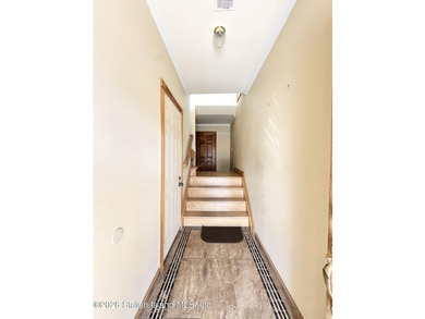Welcome to 197 Slater Boulevard, a beautifully maintained - photo 5