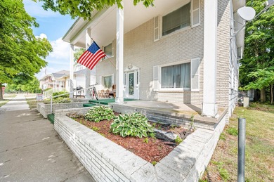 Muskegon River Home For Sale in Big Rapids Michigan