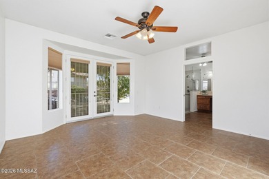 Welcome Home! This well maintained 2BD/2BA +Den/Office Rio Vista