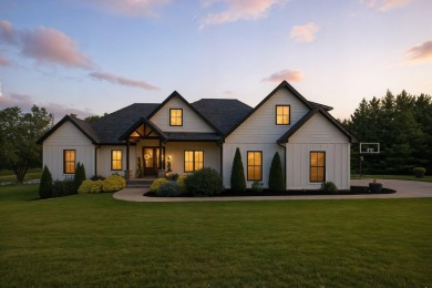 Lake Home For Sale in Somerset, Kentucky