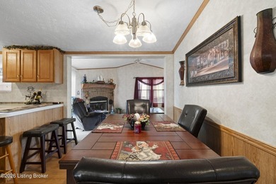 Looking for an affordable Lake Getaway! Look no further! This - photo 12