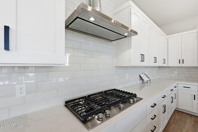 Indulge in refined living with this beautifully designed - photo 16