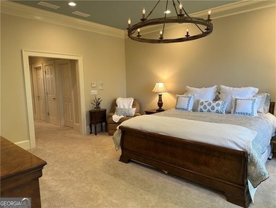 Wake up to panoramic views of the 14th fairway and distant North - photo 16
