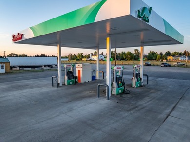 For the first time in 40 years this iconic business is now being - photo 16