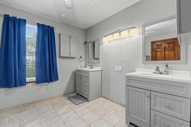 Motivated Seller!!!! Beautiful 4BR/2BA Updated Home on 3.2 Acres - photo 17
