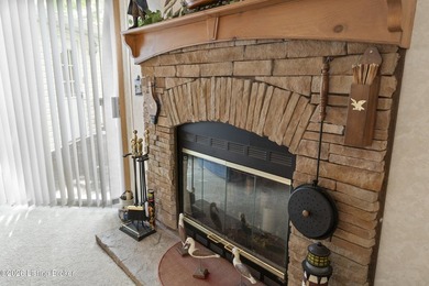 Looking for an affordable Lake Getaway! Look no further! This - photo 22