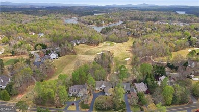 Wake up to panoramic views of the 14th fairway and distant North - photo 34