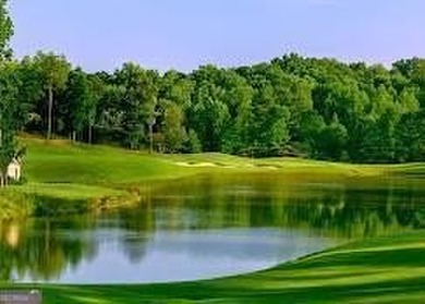 Wake up to panoramic views of the 14th fairway and distant North - photo 38