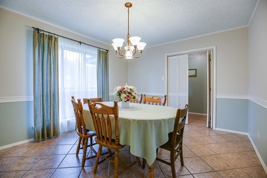 WOW!!! Spacious 4BR/2BA home located on a beautiful tree lined - photo 7