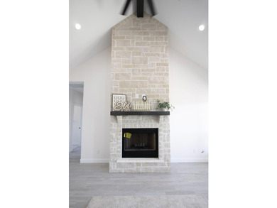Additional listing photo 4