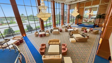 Beautiful corner unit featuring 2 bedrooms and 2 bathrooms with - photo 23