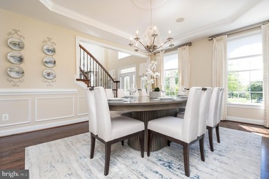 Set within the prestigious gated golf course community of - photo 36